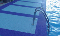 Wet area mats Lagune installed around the spa pool area